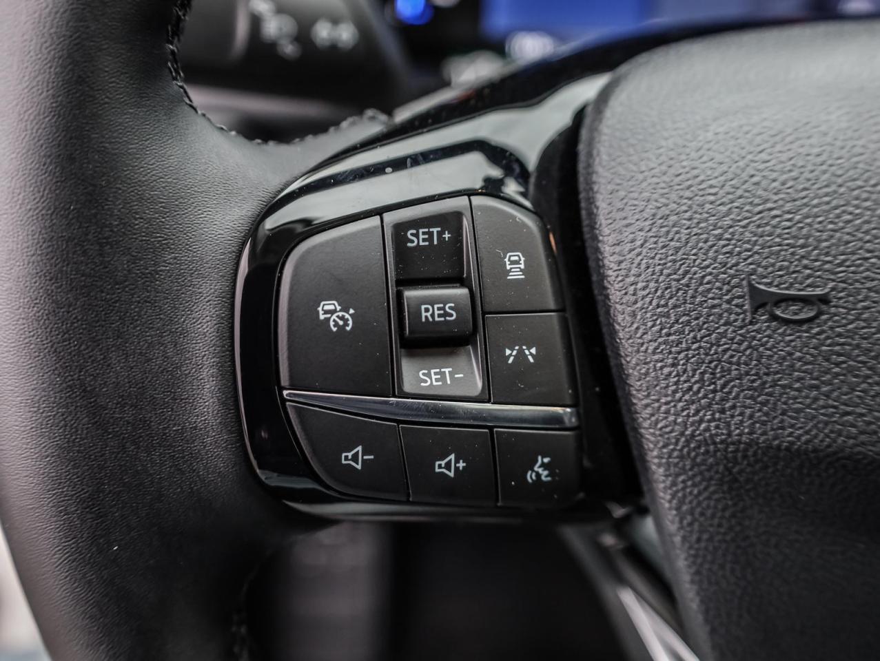 2026 Ford Escape PHEV 4dr Front-Wheel Drive Photo