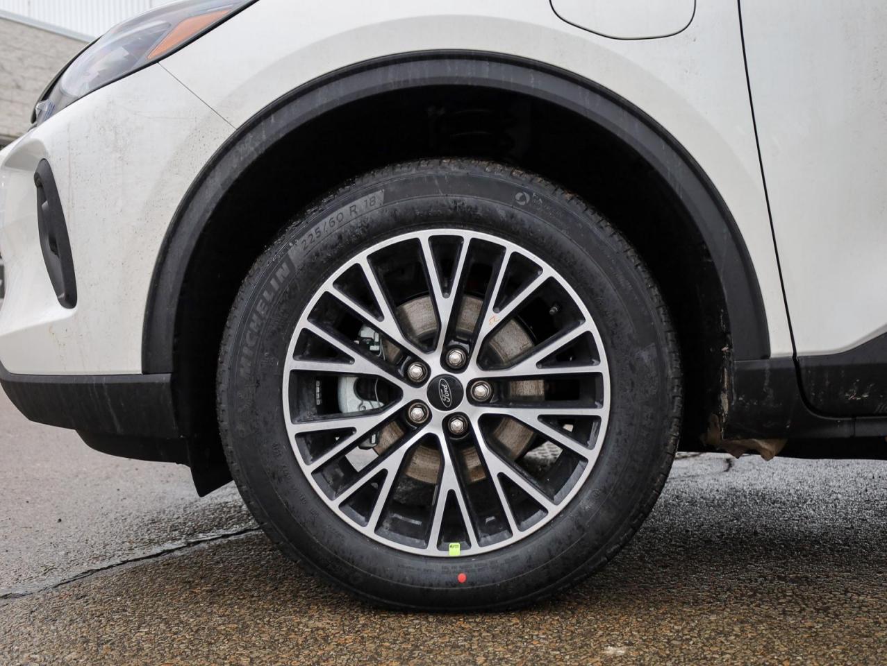 2026 Ford Escape PHEV 4dr Front-Wheel Drive Photo