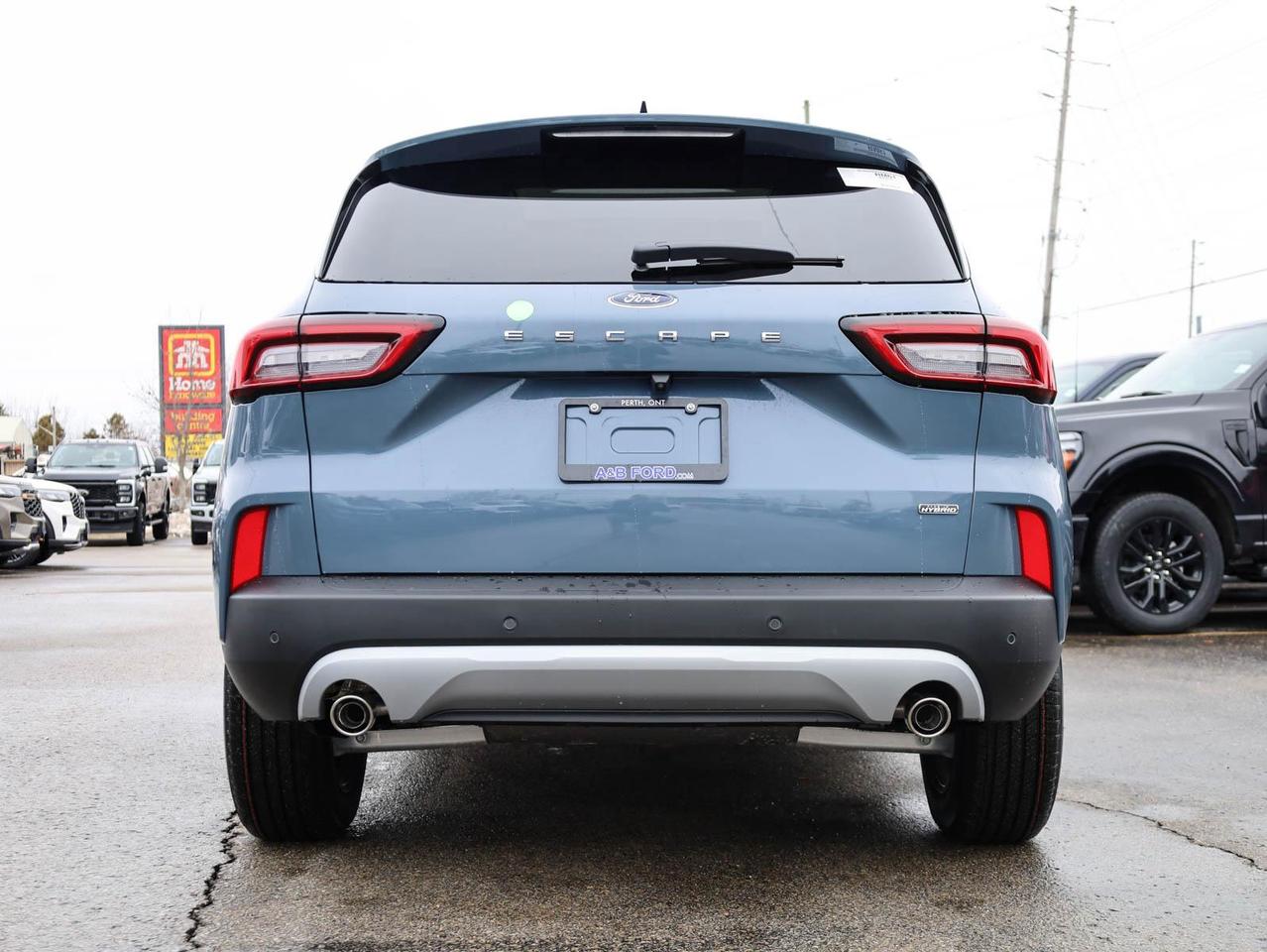 2026 Ford Escape PHEV 4dr Front-Wheel Drive Photo3