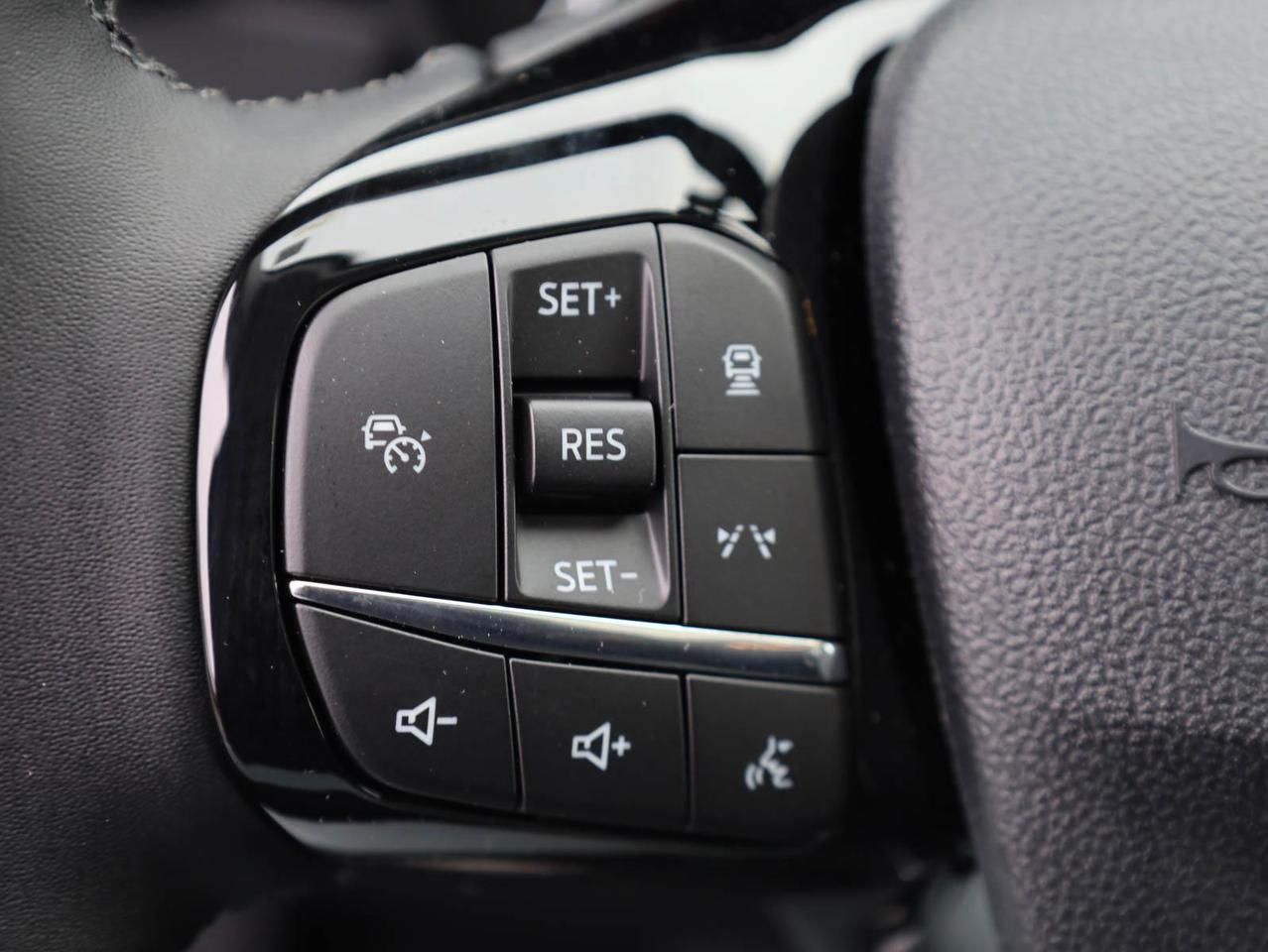 2026 Ford Escape PHEV 4dr Front-Wheel Drive Photo