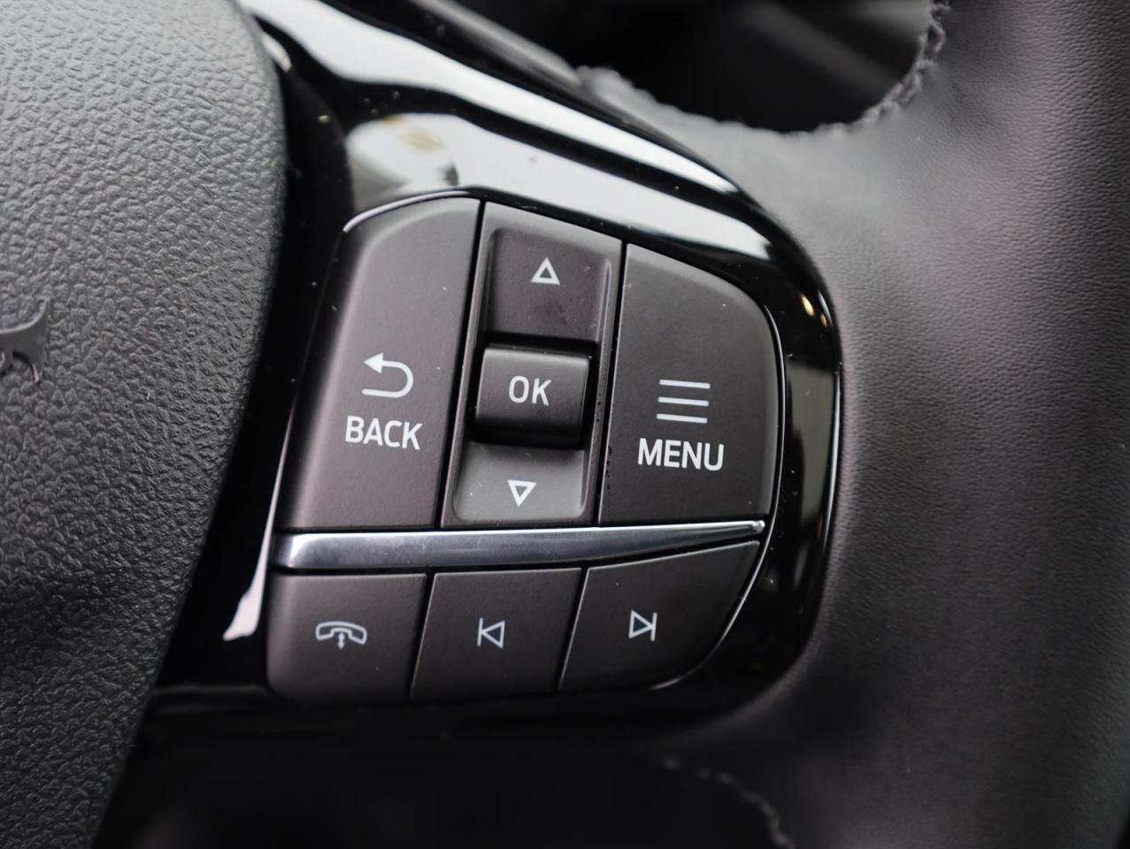 2026 Ford Escape PHEV 4dr Front-Wheel Drive Photo