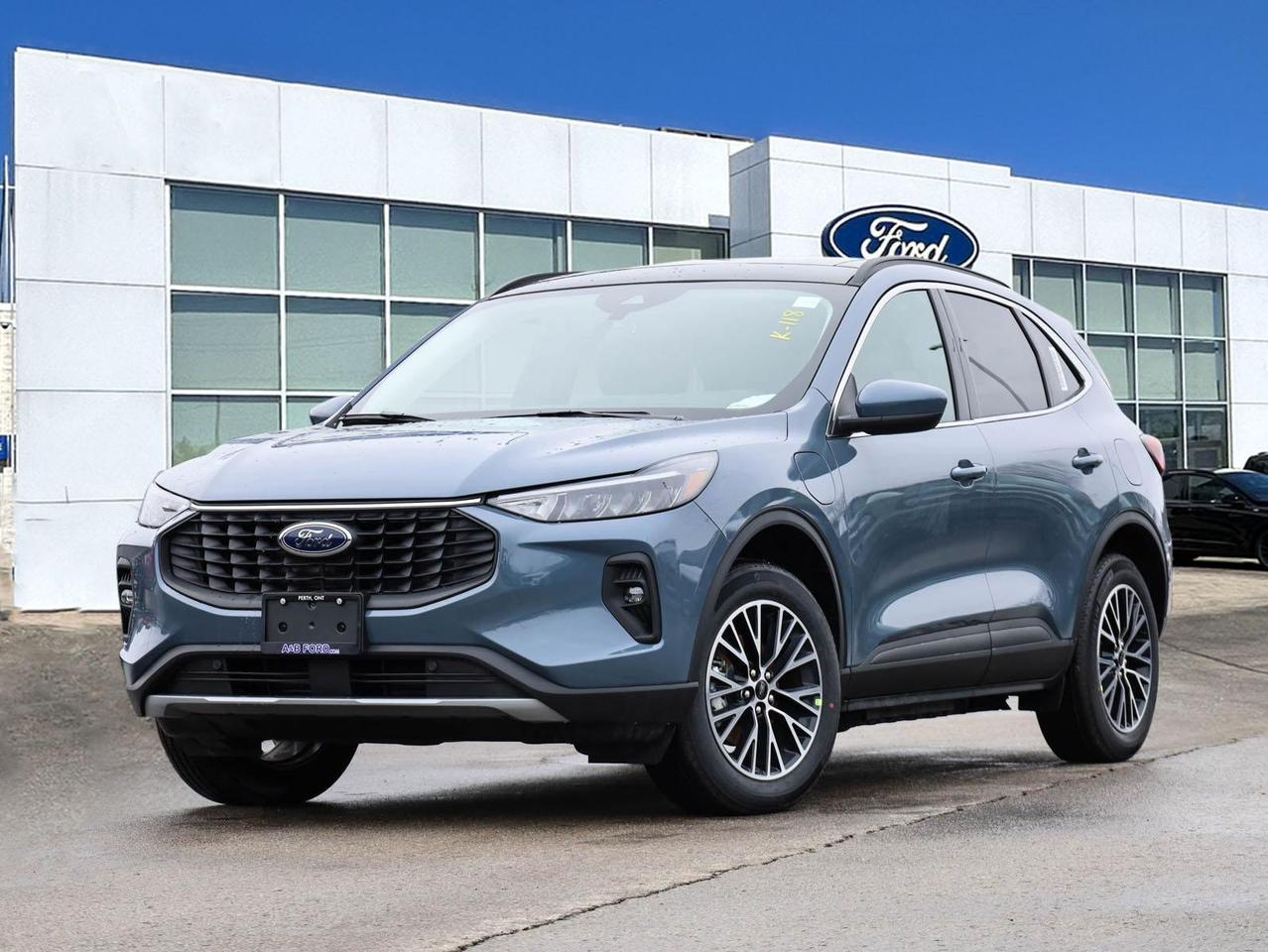 2026 Ford Escape PHEV 4dr Front-Wheel Drive Photo0