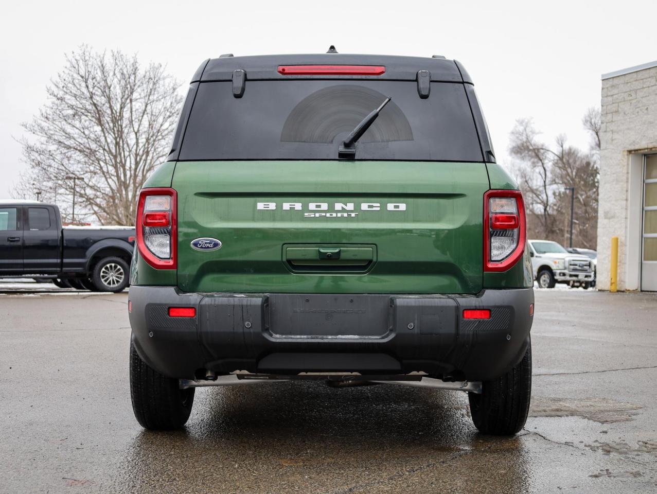 2025 Ford Bronco Sport Outer Banks 4dr 4x4 Photo3