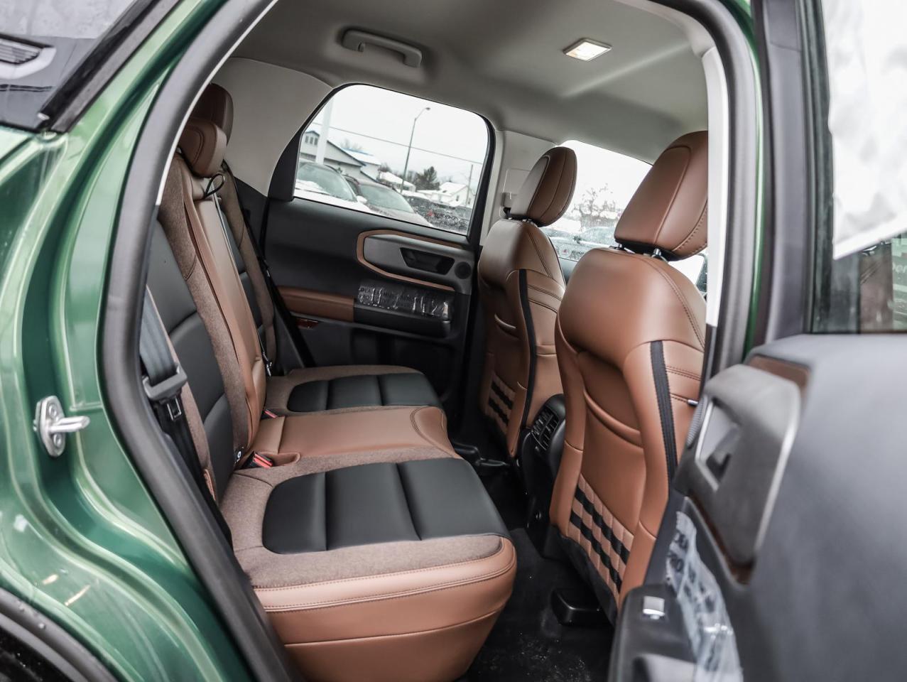 2025 Ford Bronco Sport Outer Banks 4dr 4x4 Photo