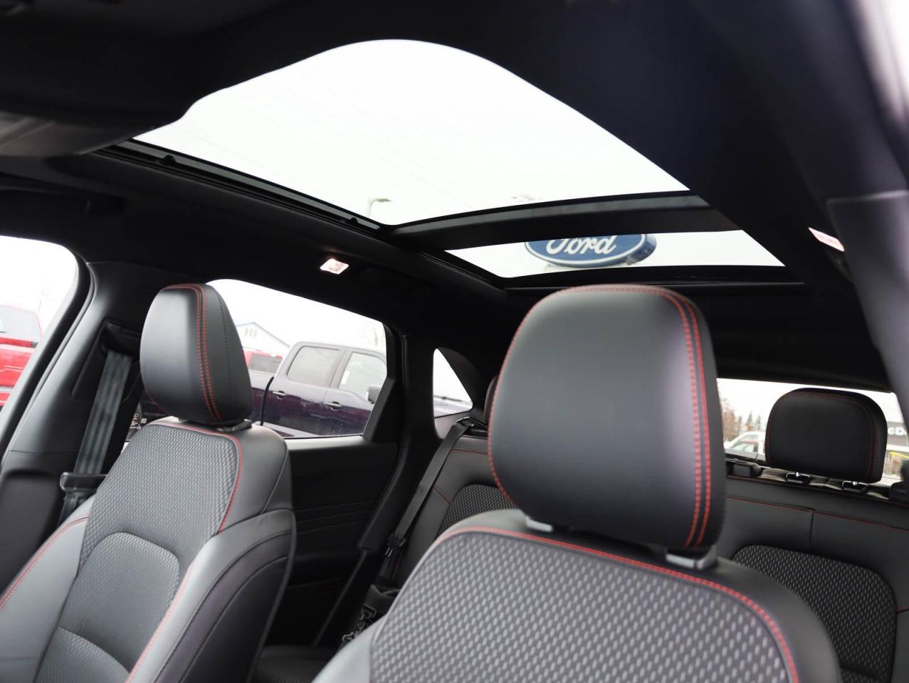 2026 Ford Escape ST-Line 4dr All-Wheel Drive Photo