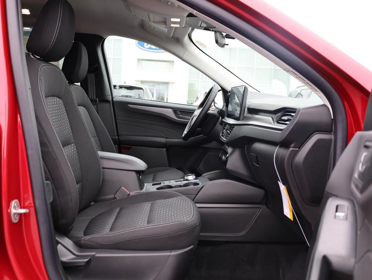 2026 Ford Escape Active 4dr All-Wheel Drive Photo