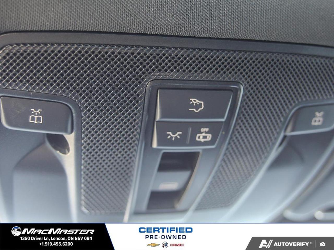 2019 Mercedes-Benz B-Class Sports Tourer B 250 4dr All-Wheel Drive 4MATIC Hatchback Photo