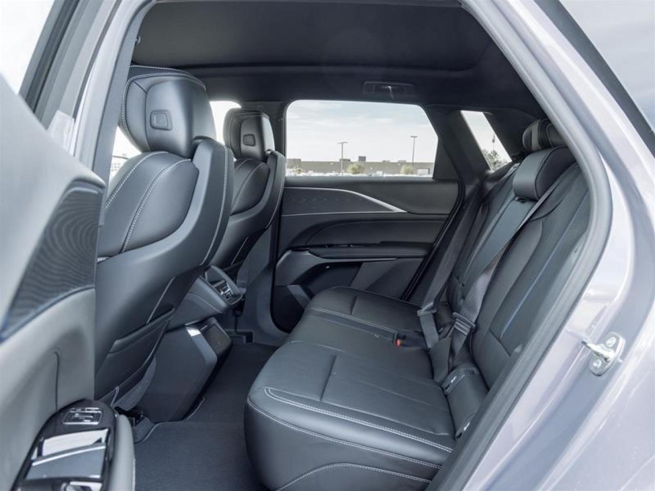 2026 Cadillac LYRIQ Luxury 4dr Photo