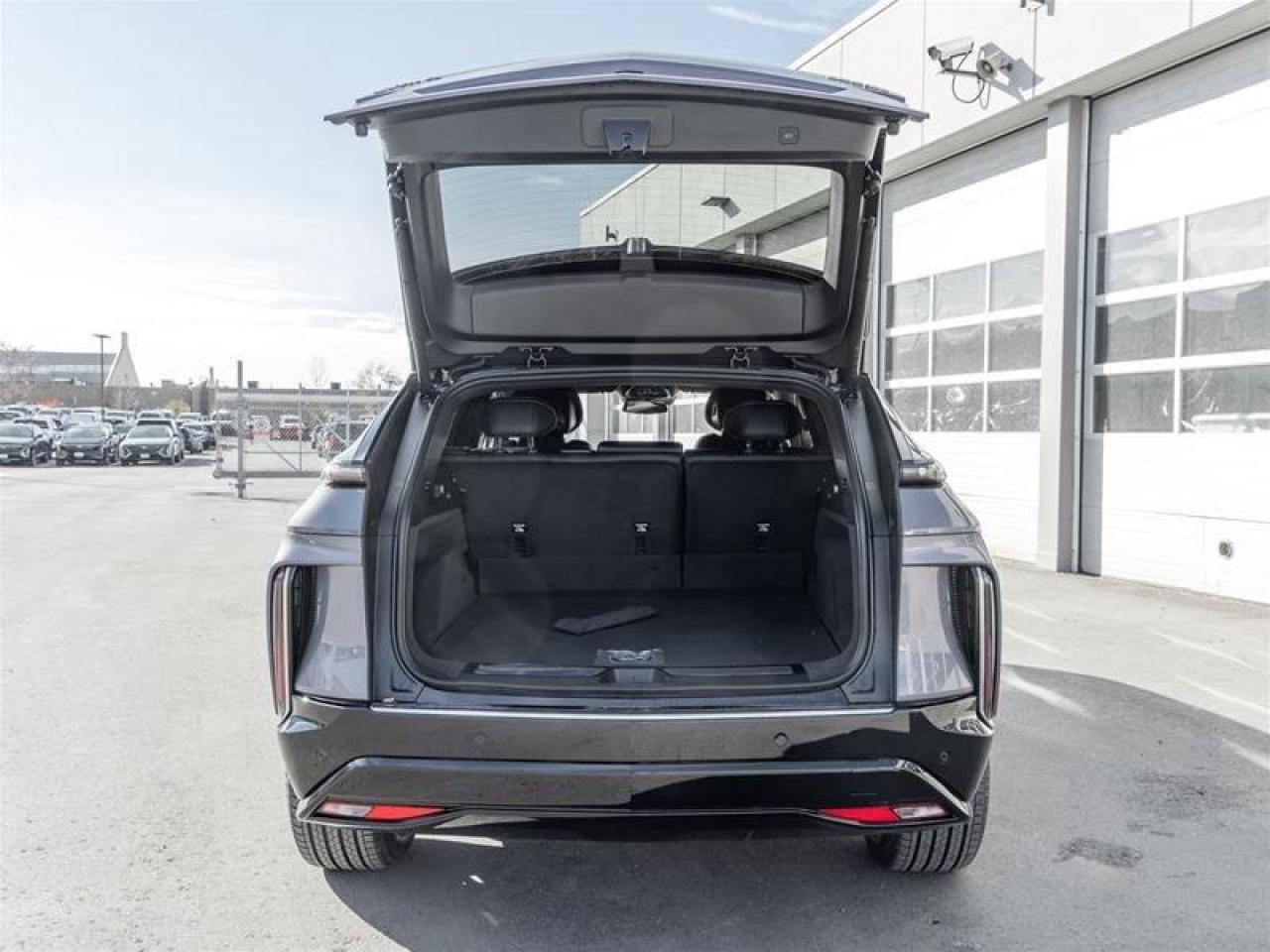 2026 Cadillac LYRIQ Luxury 4dr Photo