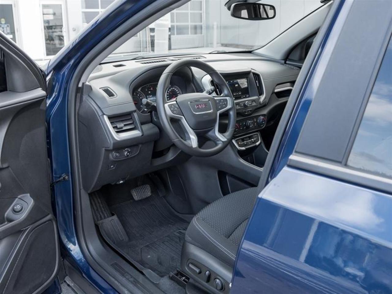 2022 GMC Terrain SLE Front-Wheel Drive Photo