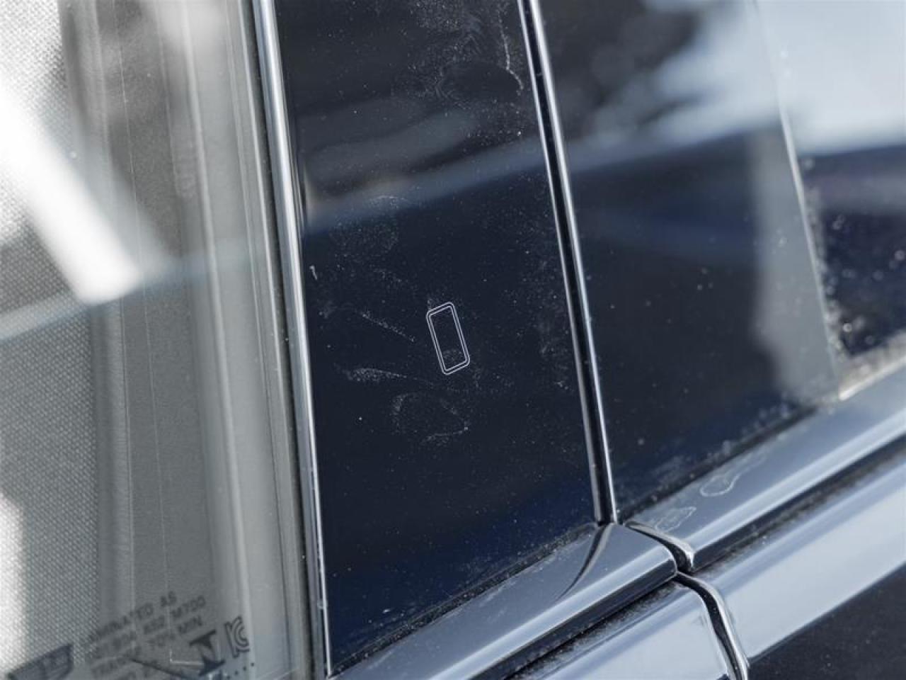 2026 Cadillac LYRIQ Signature Sport 4dr Photo2