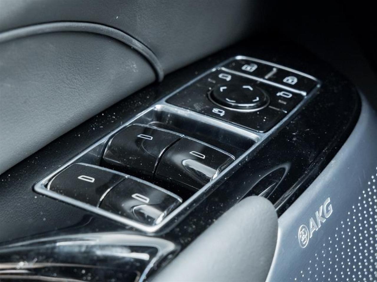 2026 Cadillac LYRIQ Signature Sport 4dr Photo