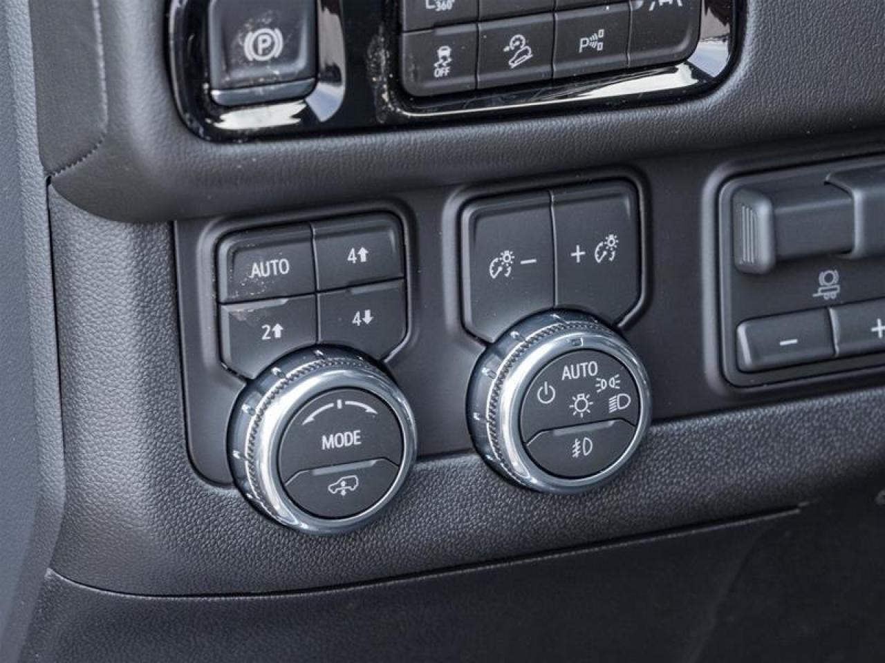 2026 GMC Yukon XL Denali 4dr 4x4 Photo