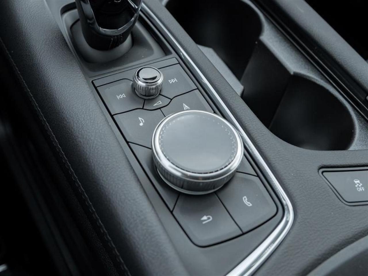 2026 Cadillac XT5 Premium Luxury 4dr All-Wheel Drive Photo