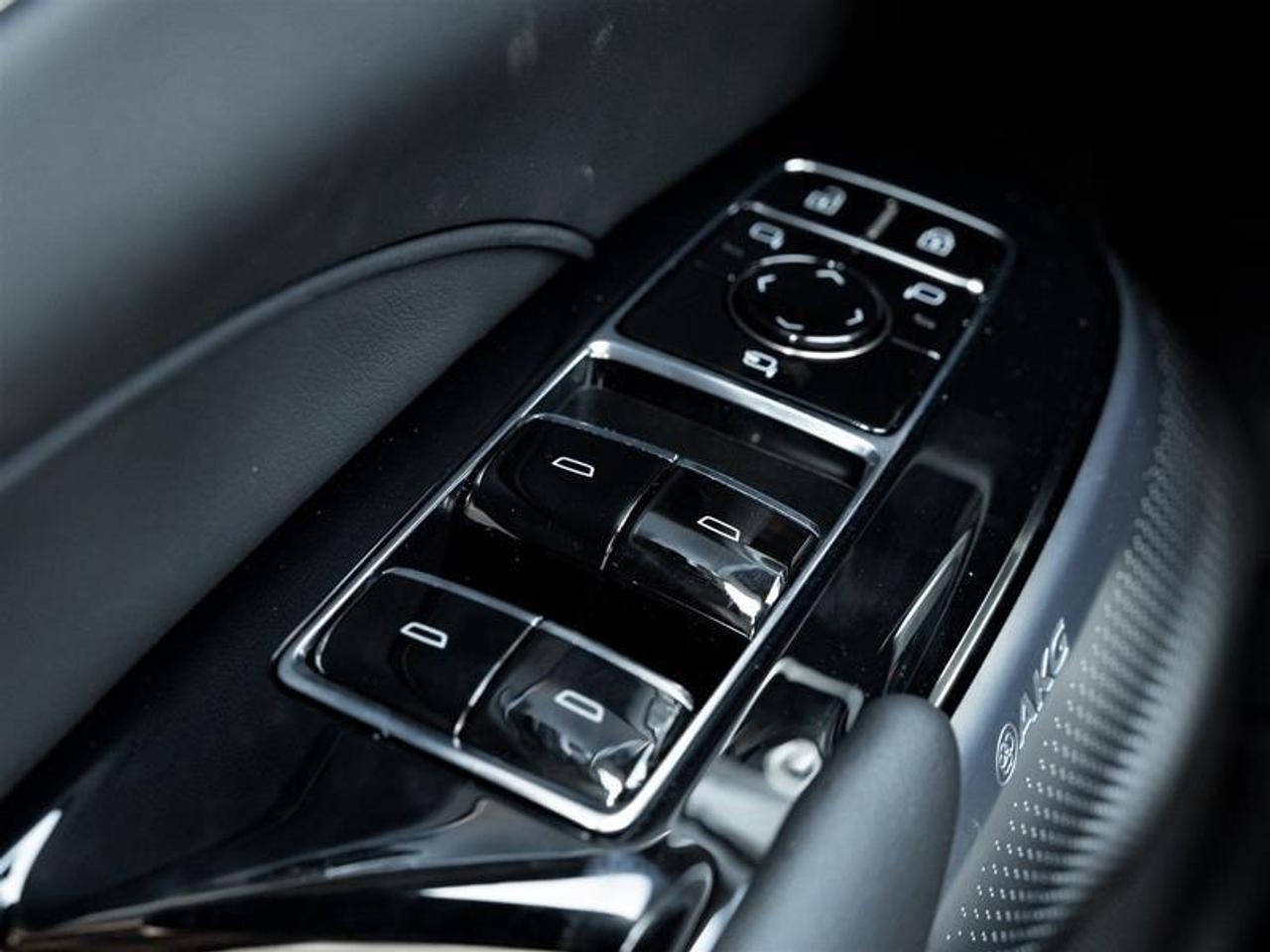 2026 Cadillac LYRIQ Premium Luxury 4dr Photo