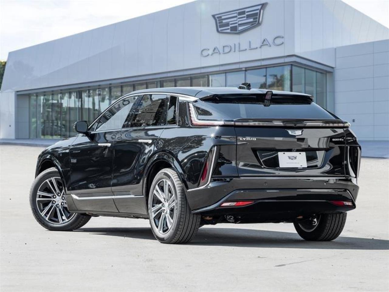 2026 Cadillac LYRIQ Premium Sport 4dr Photo4