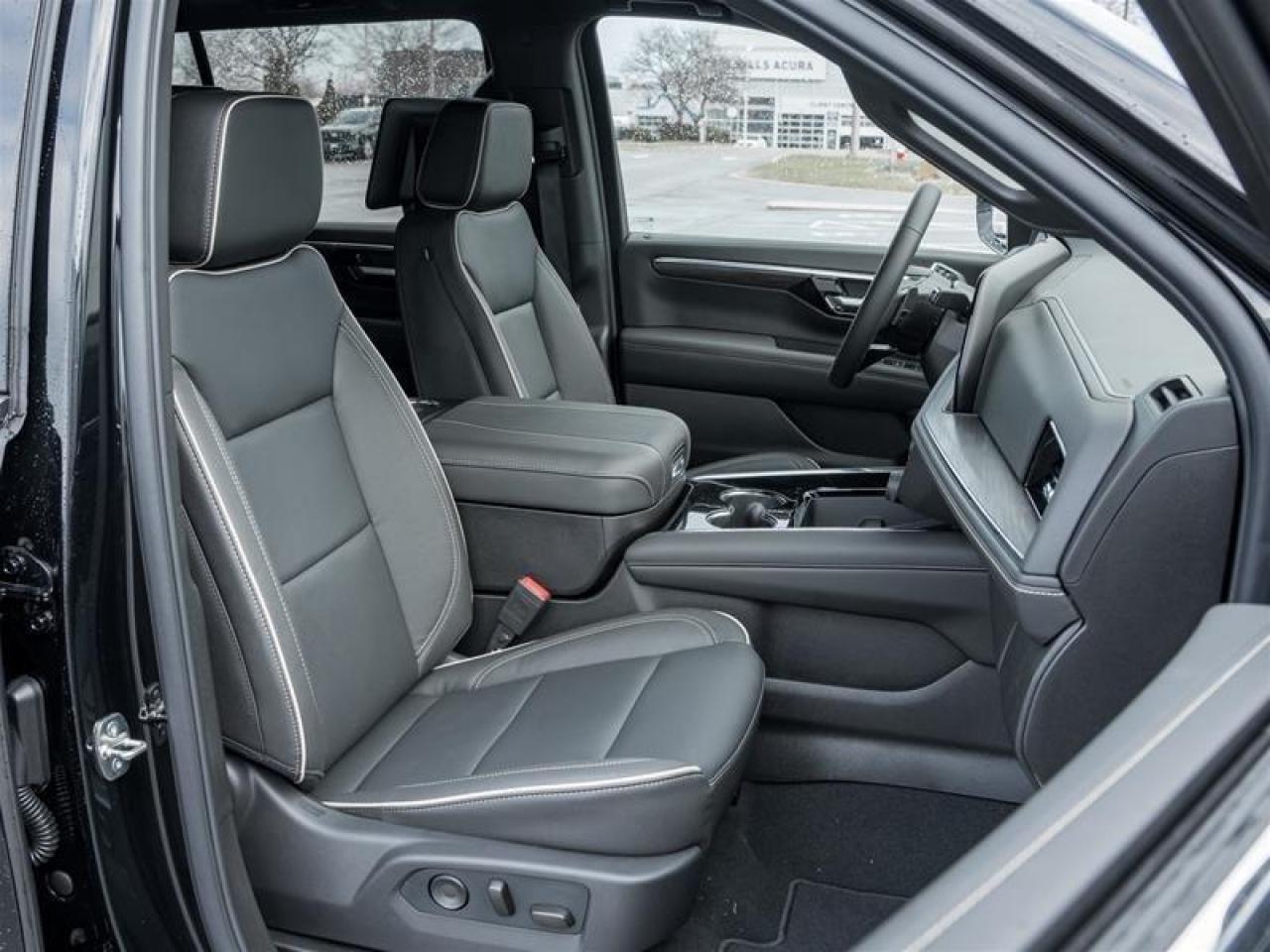 2026 Chevrolet Suburban Premier 4dr 4x4 Photo