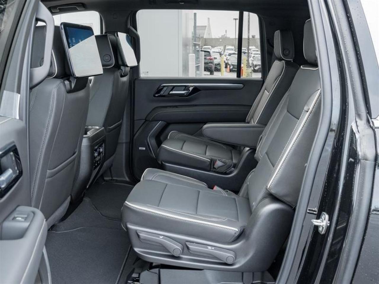 2026 Chevrolet Suburban Premier 4dr 4x4 Photo