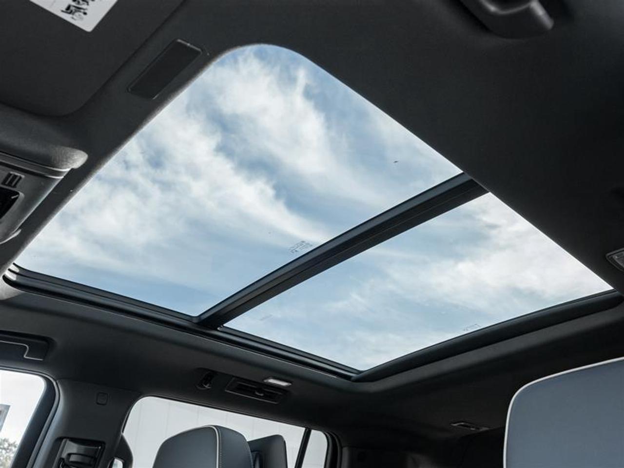 2026 GMC Yukon XL Elevation 4dr 4x4 Photo