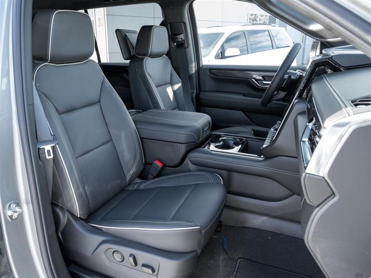 2026 GMC Yukon XL Elevation 4dr 4x4 Photo