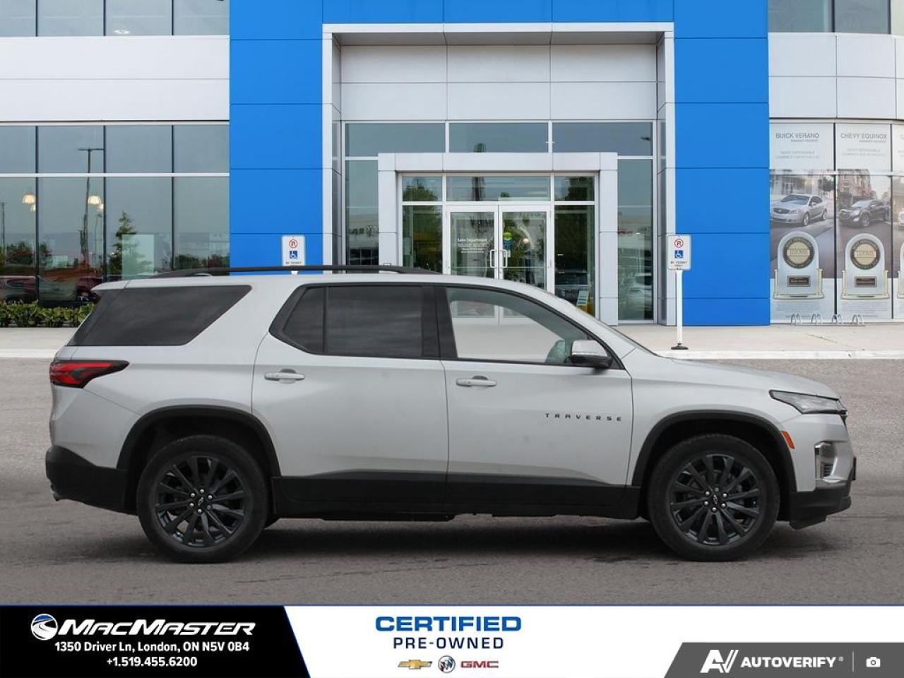 2022 Chevrolet Traverse RS All-Wheel Drive Photo