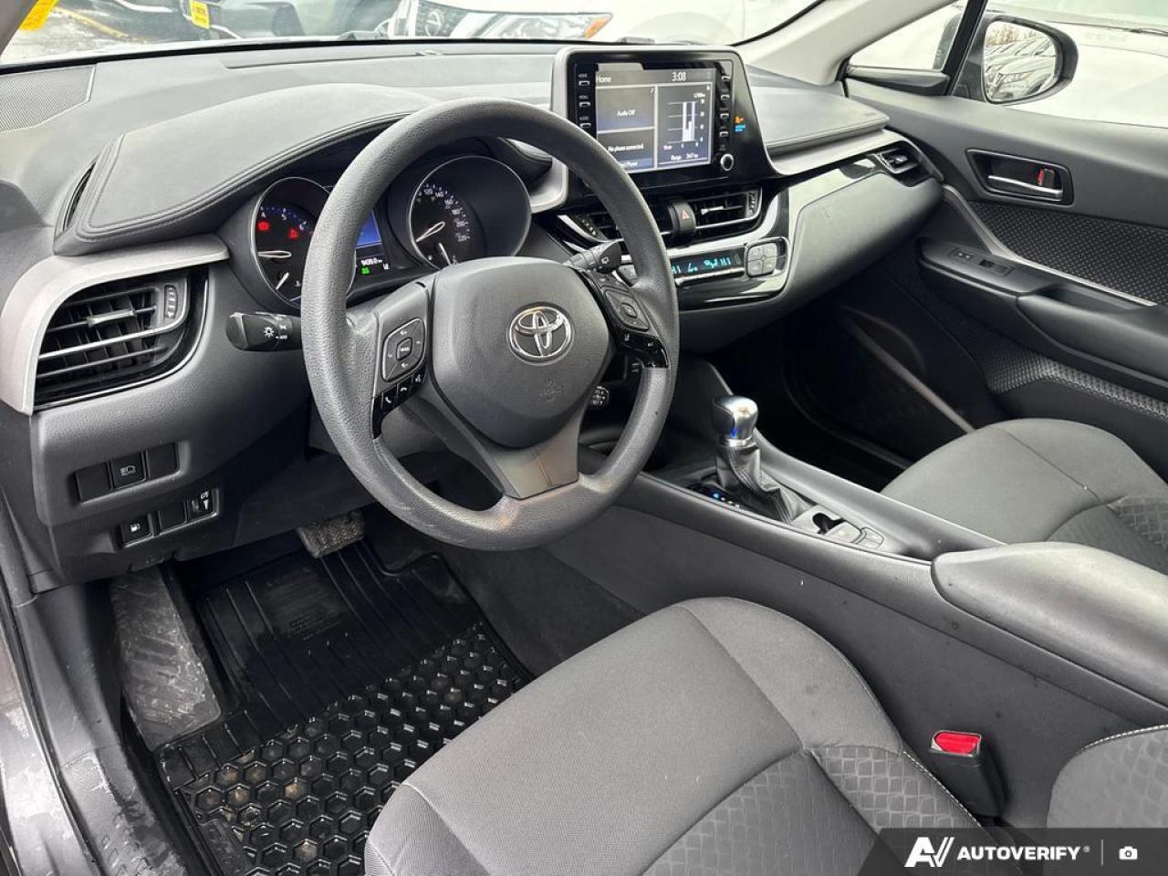 2022 Toyota C-HR LE BACKUP CAM   BLUETOOTH   KEYLESS ENTRY   LANE A Photo