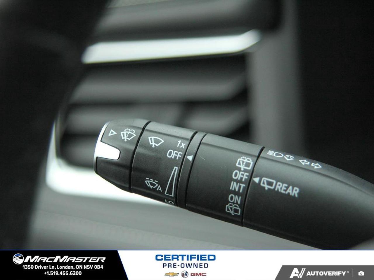 2023 GMC Yukon XL Denali Ultimate 4x4 Photo