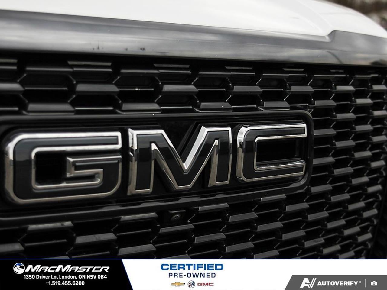 2023 GMC Yukon XL Denali Ultimate 4x4 Photo