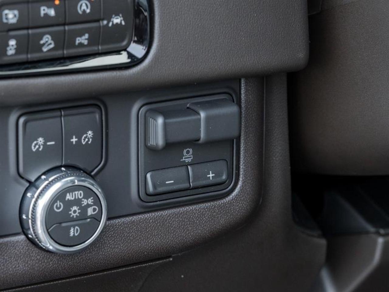 2026 GMC Yukon XL Elevation 4dr 4x4 Photo