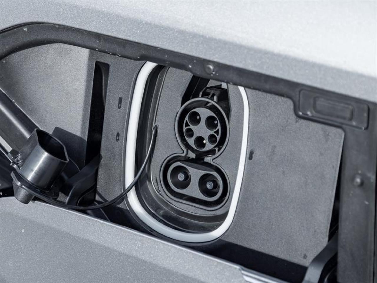 2026 Cadillac LYRIQ Luxury 4dr Photo