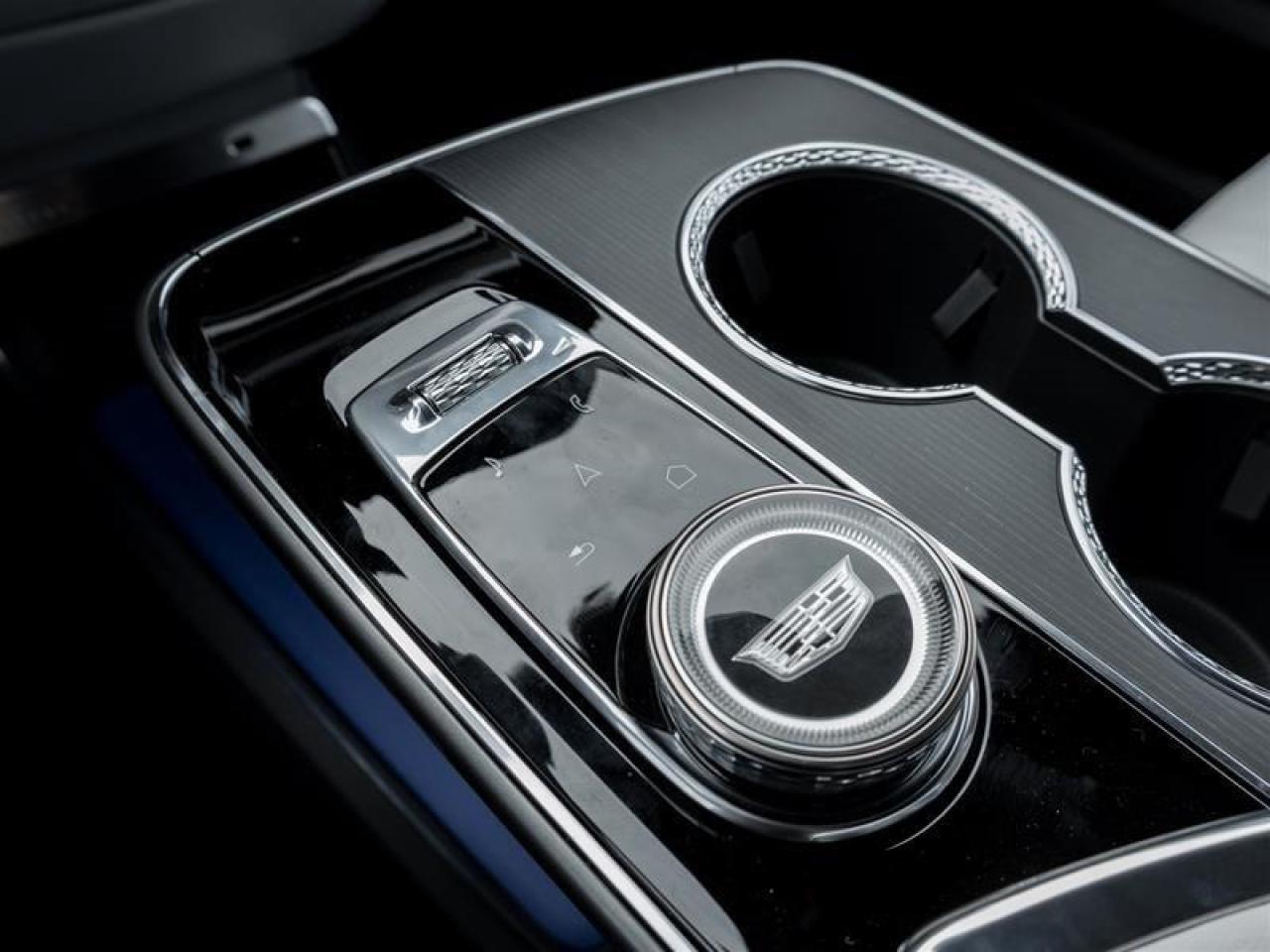 2026 Cadillac LYRIQ Luxury 4dr Photo