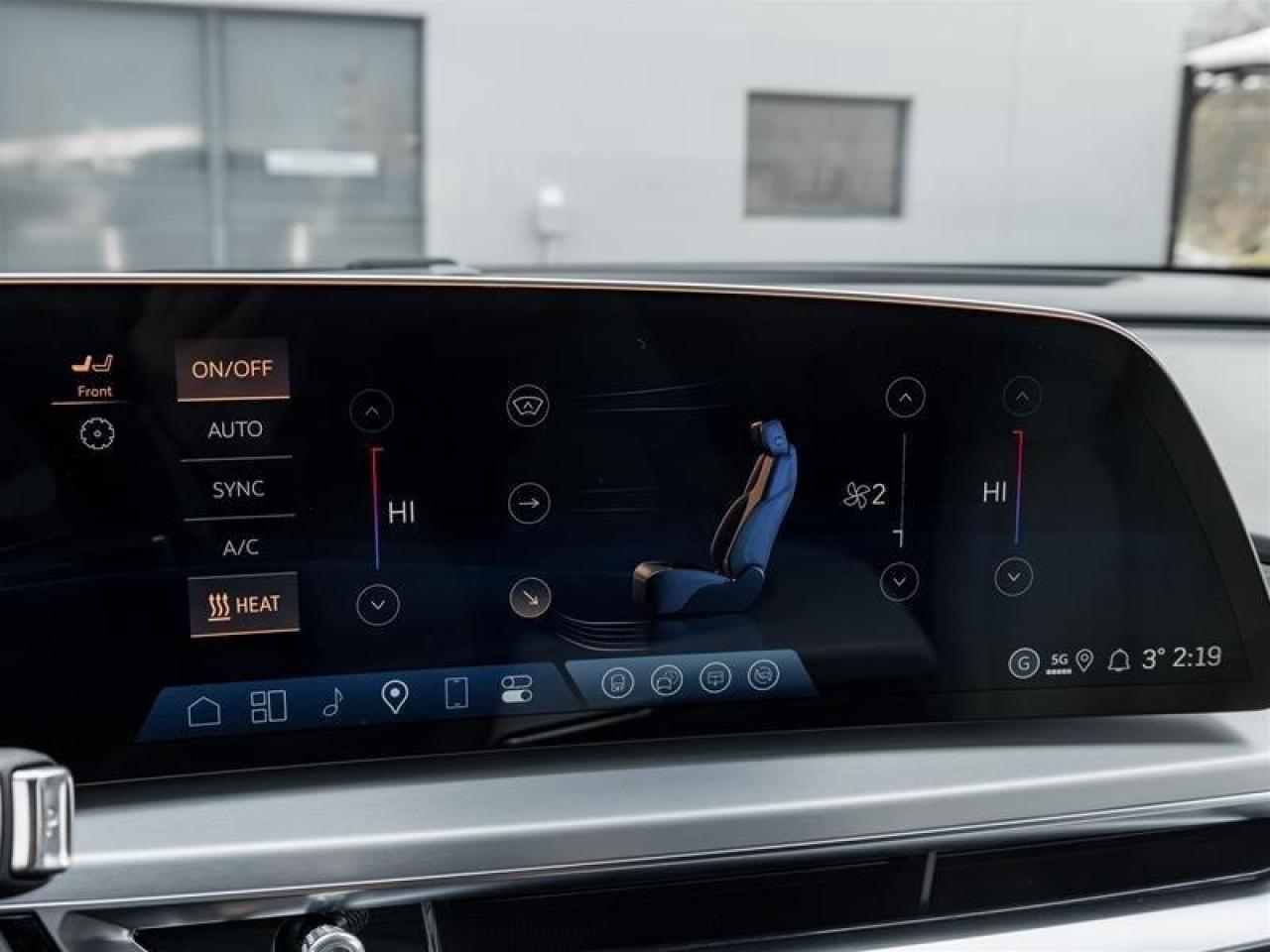 2026 Cadillac LYRIQ Luxury 4dr Photo