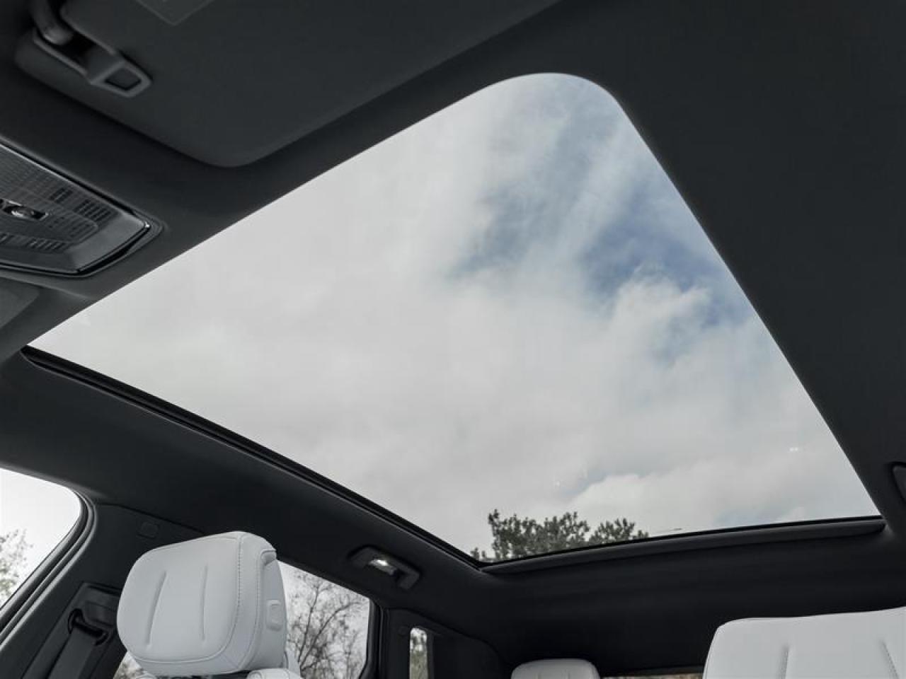 2026 Cadillac LYRIQ Luxury 4dr Photo