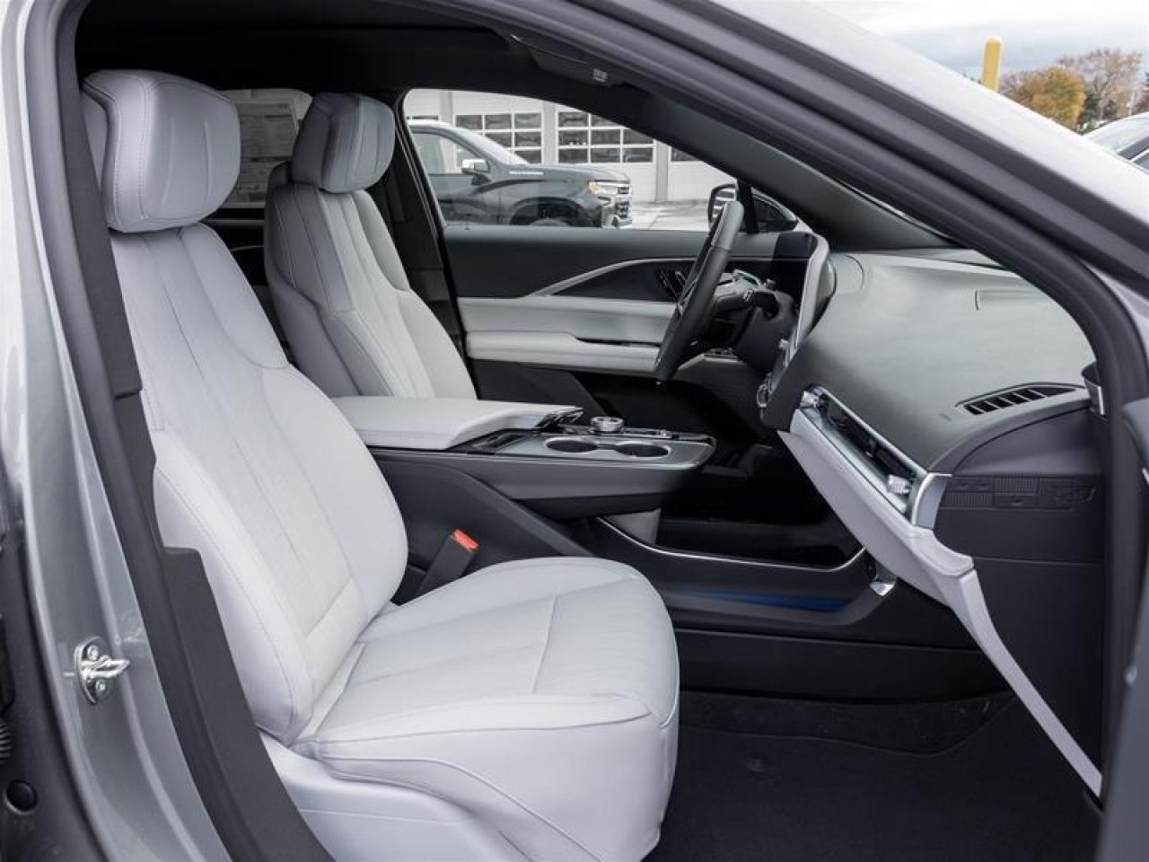 2026 Cadillac LYRIQ Luxury 4dr Photo