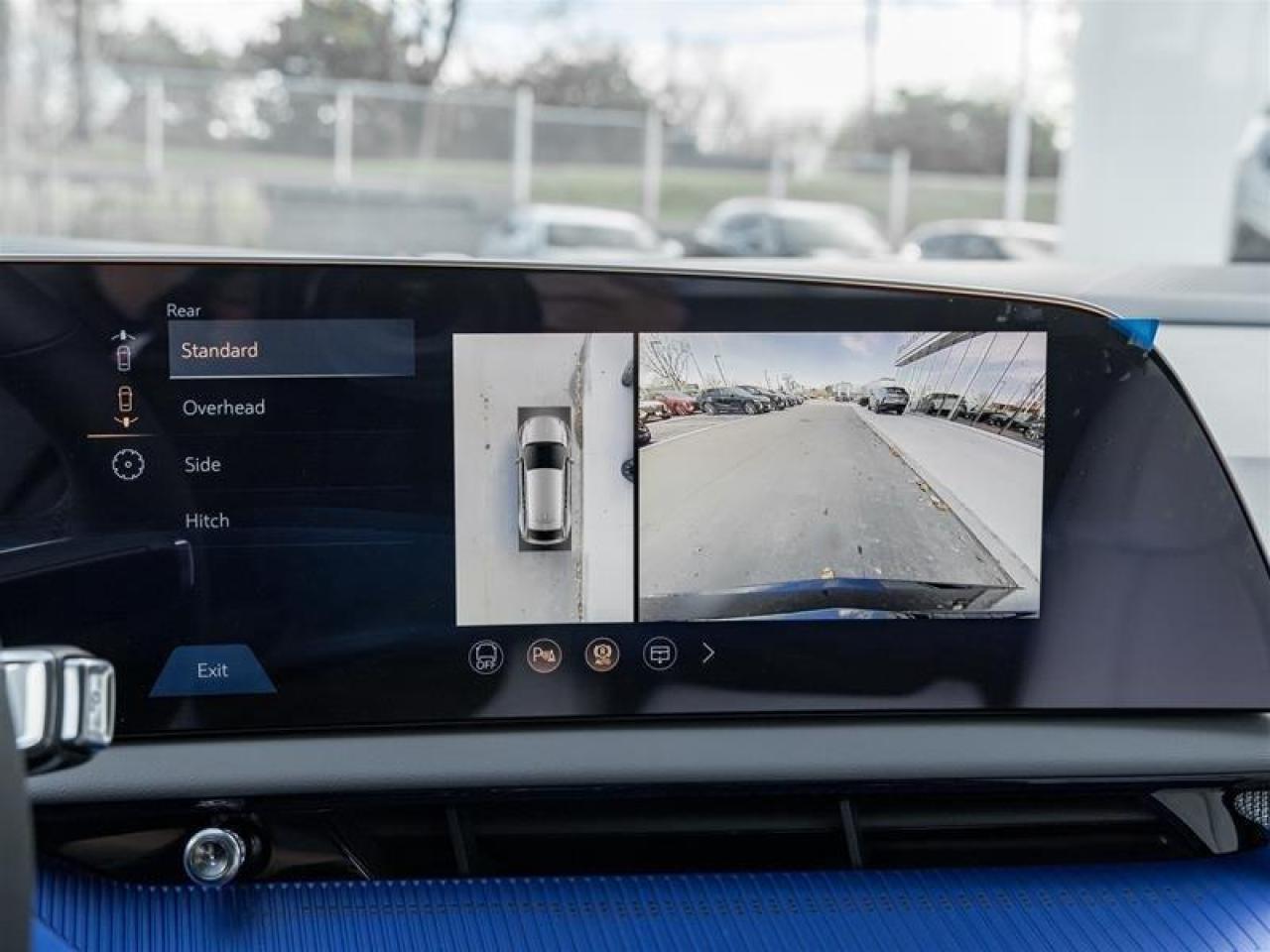 2026 Cadillac OPTIQ Premium Luxury 4dr Photo