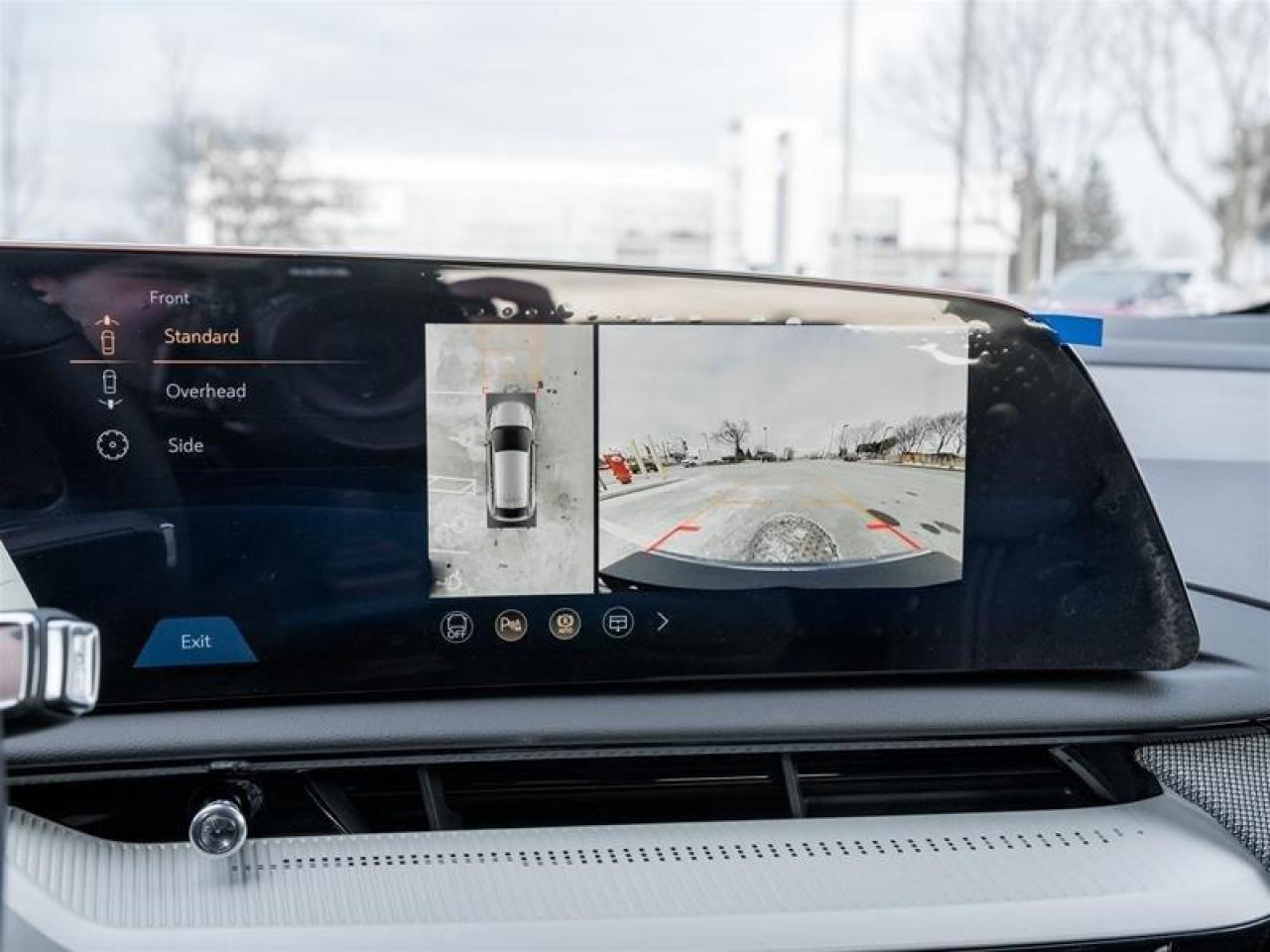 2026 Cadillac OPTIQ Premium Luxury 4dr Photo