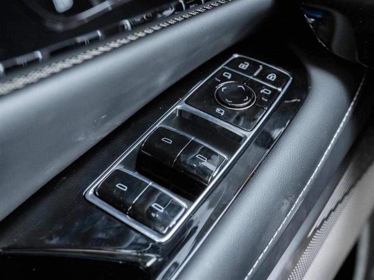 2026 Cadillac OPTIQ Premium Luxury 4dr Photo