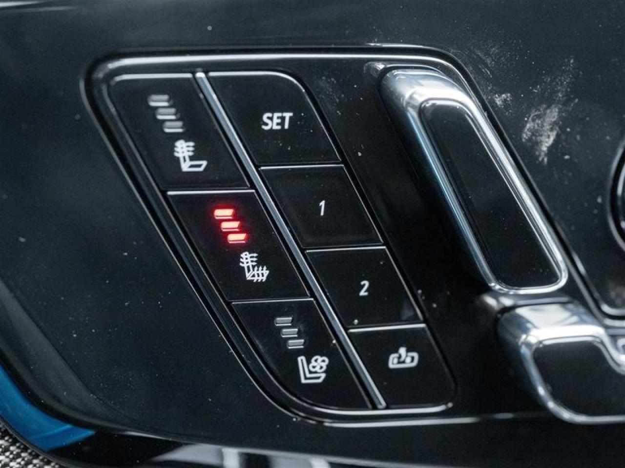 2026 Cadillac OPTIQ Premium Luxury 4dr Photo