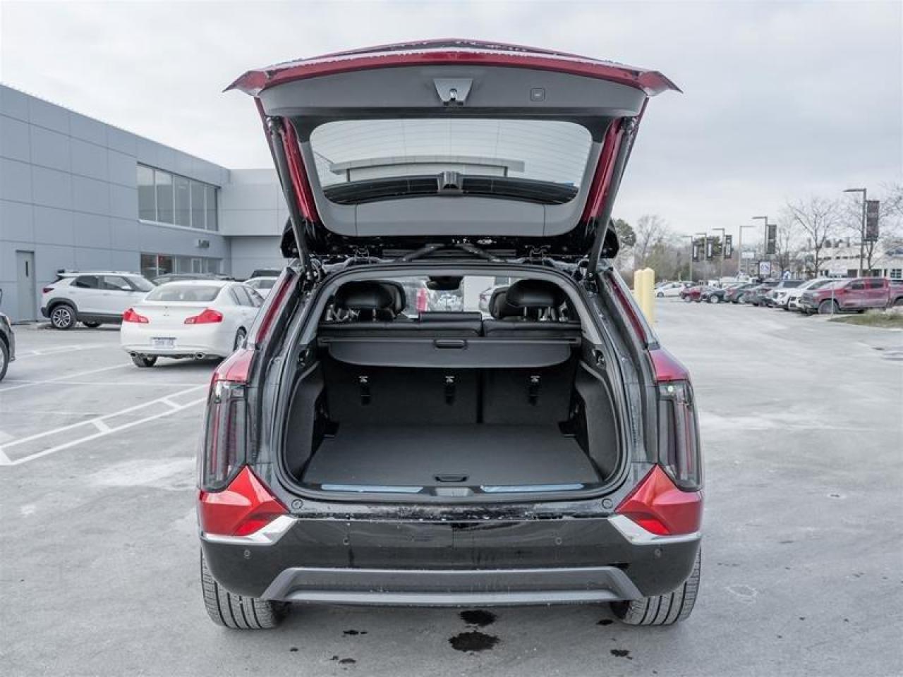 2026 Cadillac OPTIQ Premium Luxury 4dr Photo