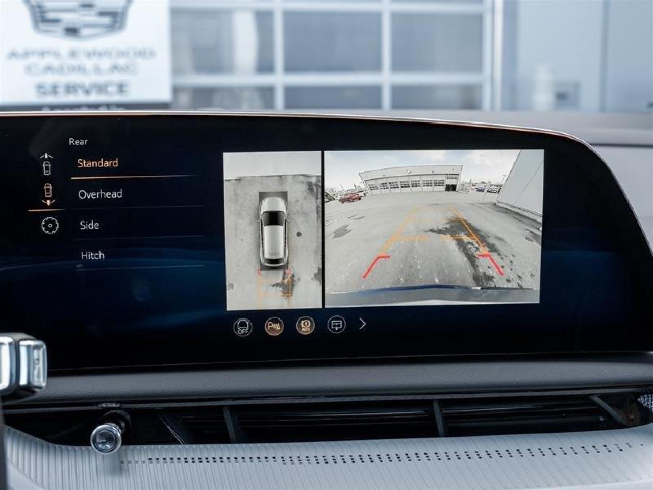 2026 Cadillac OPTIQ Luxury 4dr Photo