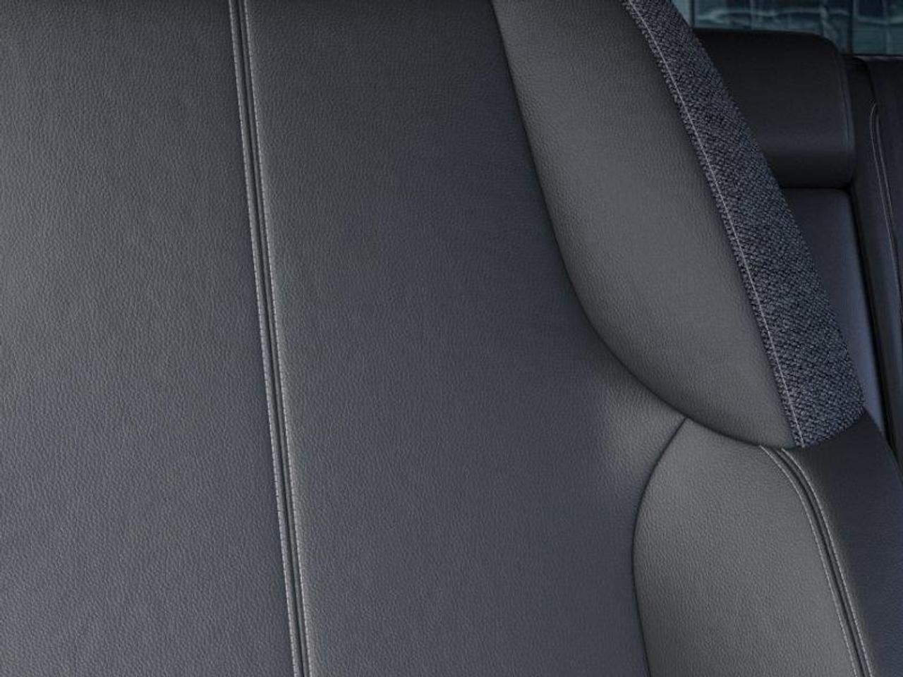 2026 Cadillac OPTIQ Luxury 4dr Photo