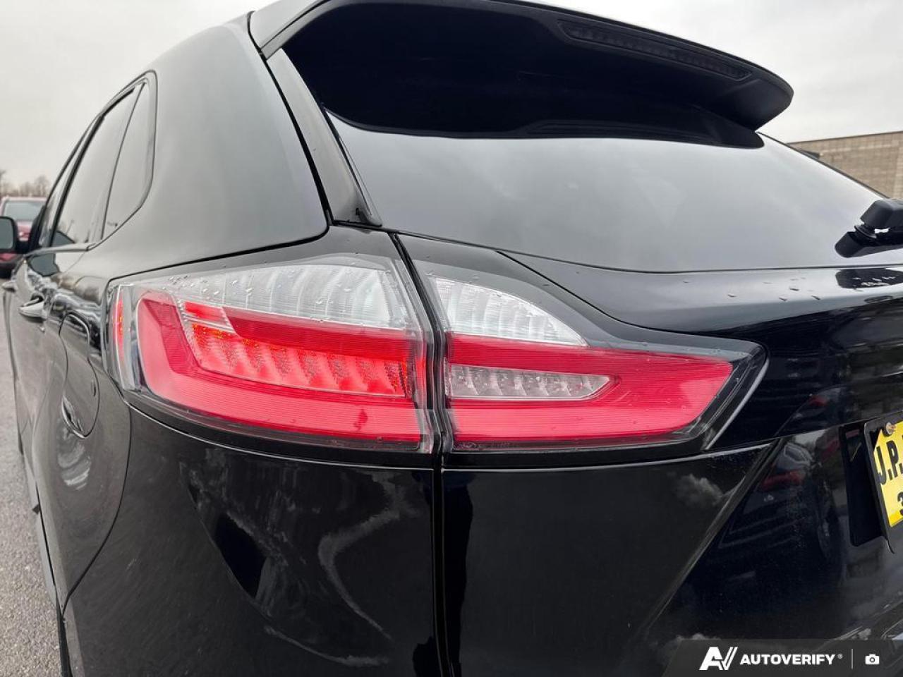 2022 Ford Edge ST Line BACKUP CAM   BLUETOOTH   HTD SEATS   KEYLE Photo