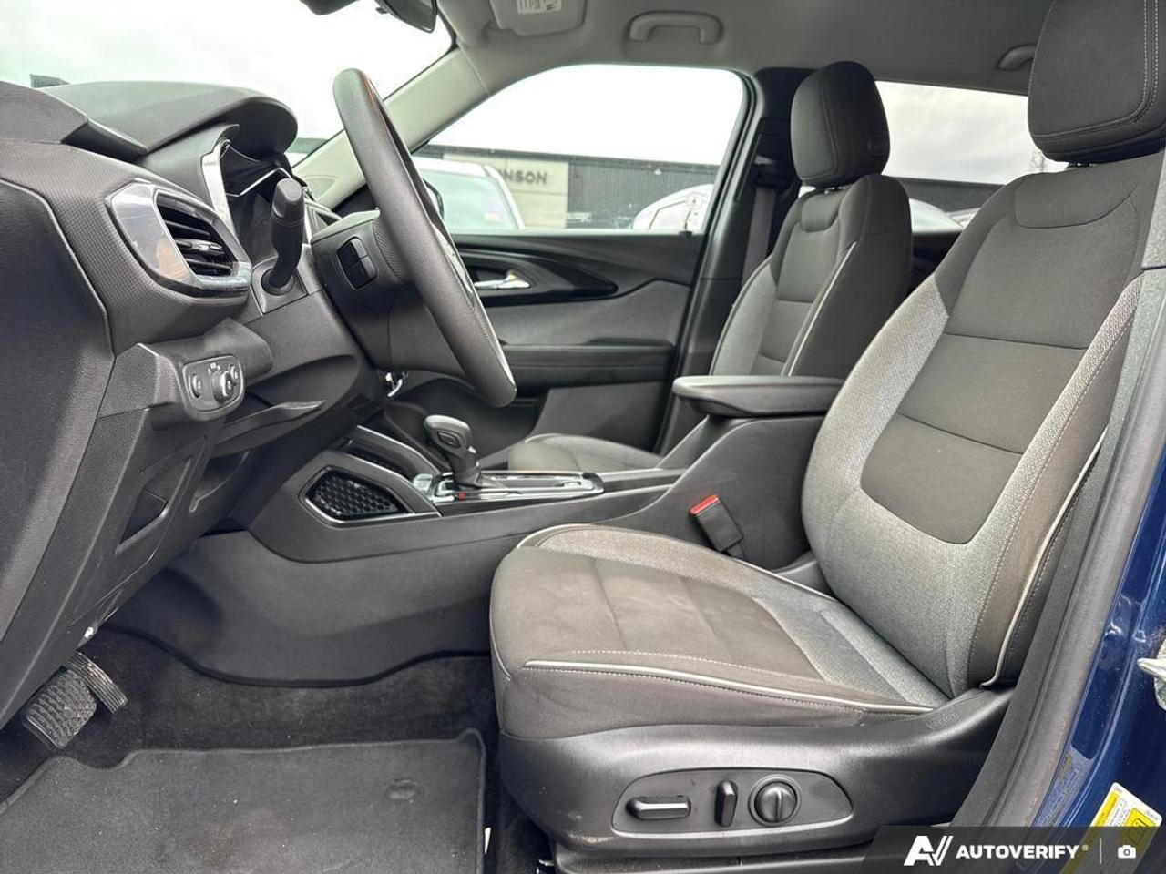 2022 Chevrolet TrailBlazer LT BACKUP CAM   BLUETOOTH   KEYLESS ENTRY   LANE A Photo