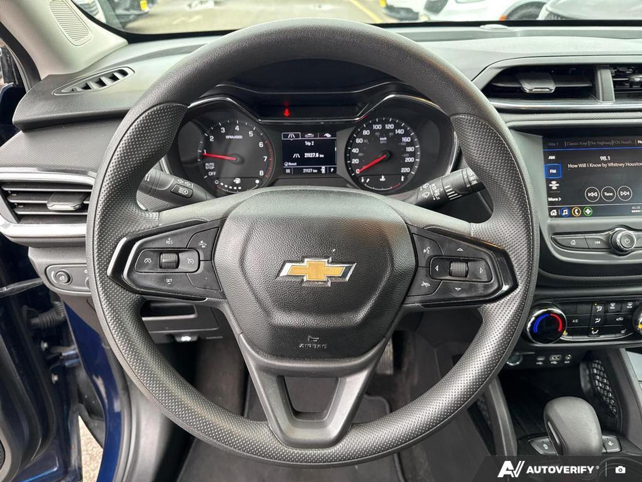 2022 Chevrolet TrailBlazer LT BACKUP CAM   BLUETOOTH   KEYLESS ENTRY   LANE A Photo