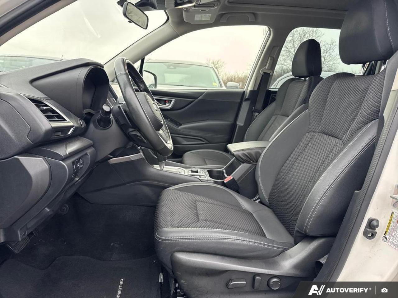 2023 Subaru Forester Touring BACKUP CAM   BLUETOOTH   HTD SEATS   KEYLE Photo