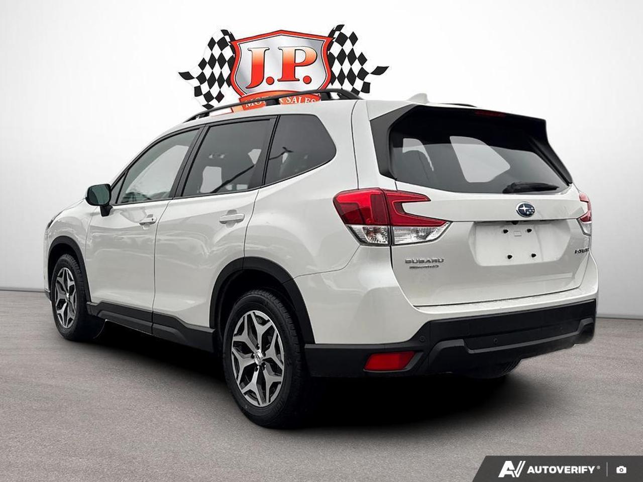 2023 Subaru Forester Touring BACKUP CAM   BLUETOOTH   HTD SEATS   KEYLE Photo