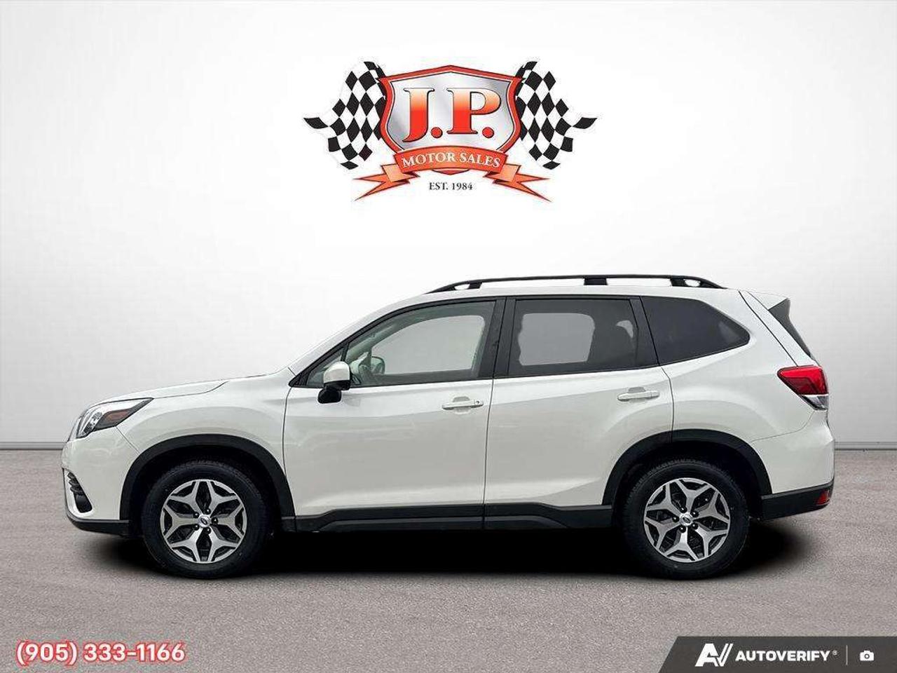 2023 Subaru Forester Touring Apple CarPlay & Android Auto • Power Sunroof • Heated Front Seats • Power Driver Seat • Lane Assist • SiriusXM® S Photo3