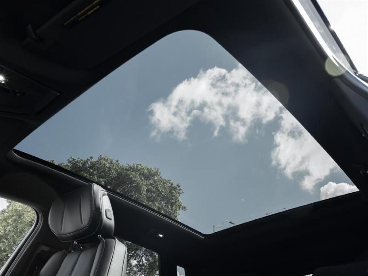 2026 Cadillac LYRIQ Luxury 4dr Photo