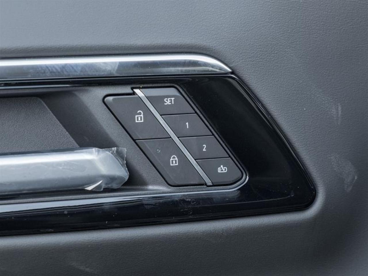 2026 Chevrolet Suburban RST 4dr 4x4 Photo