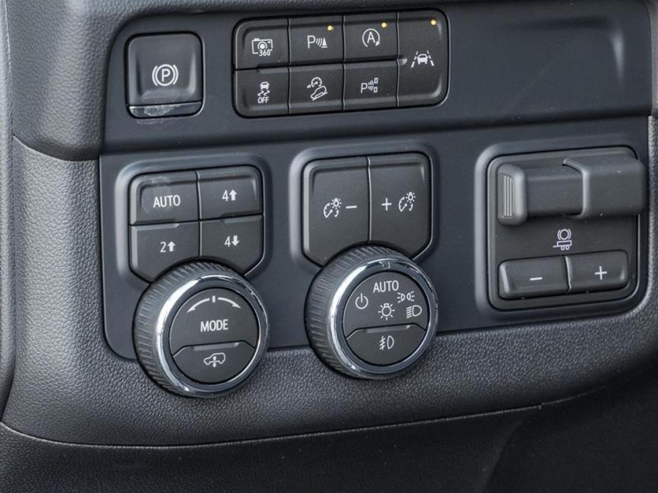 2026 Chevrolet Suburban RST 4dr 4x4 Photo